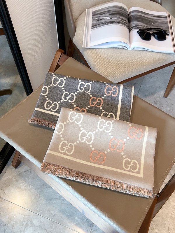 ブランドマフラー細部ディテール